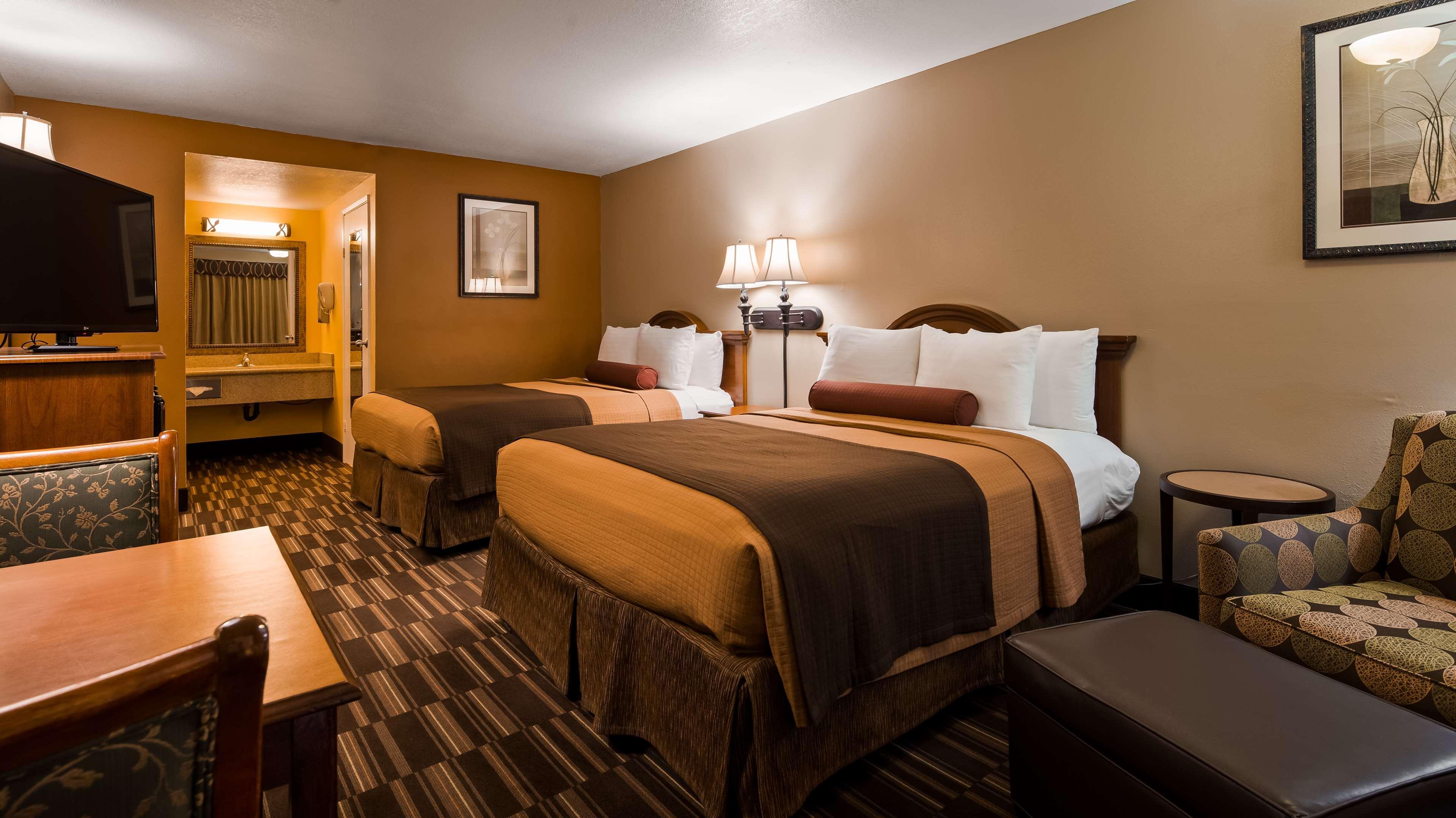 Best Western Desert Winds Mojave Bagian luar foto