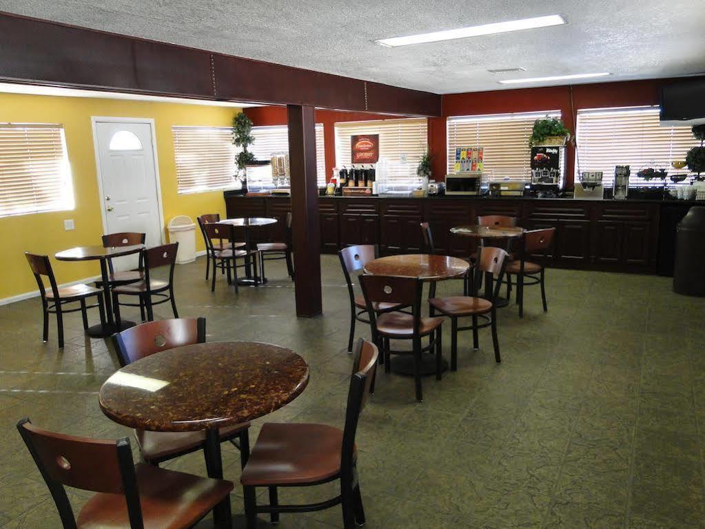 Best Western Desert Winds Mojave Bagian luar foto